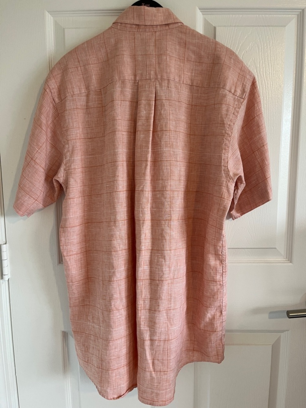 Jos. A. Bank 100% Linen Short-Sleeve Button-Down Shirt - Picture 7 of 8
